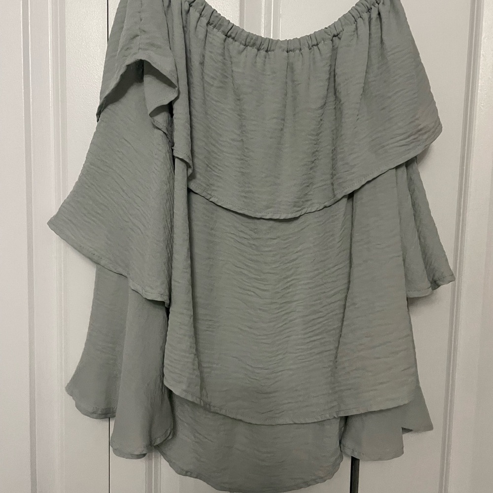Off-Shoulder Ruffle Top